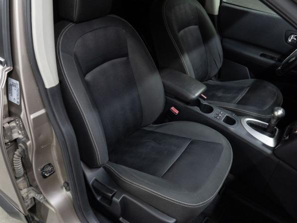Nissan Qashqai I Рестайлинг с пробегом 2012 года, цена 1 030 000 рублей, 267914 км, внедорожник, Автокод Объявления