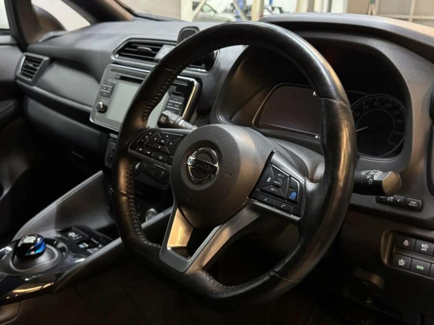 Nissan Leaf II (ZE1) Красноярск  - изображение 12