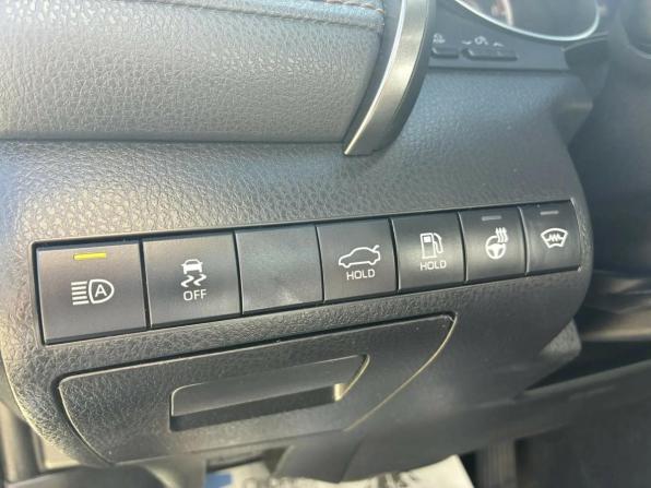 Toyota Camry VIII (XV70) с пробегом 2020 года, цена 2 490 000 рублей, 285177 км, седан, Автокод Объявления