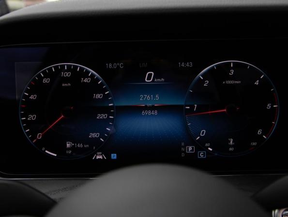 Mercedes-Benz E-Класс V (W213 S213 C238) Рестайлинг с пробегом 2021 года, цена 4 458 000 рублей, 69850 км, седан, Автокод Объявления