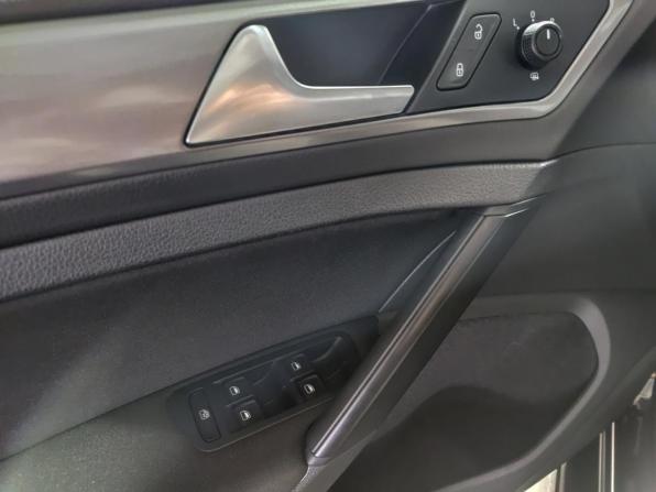 Volkswagen Golf VII с пробегом 2013 года, цена 1 120 000 рублей, 97774 км, хэтчбек, Автокод Объявления