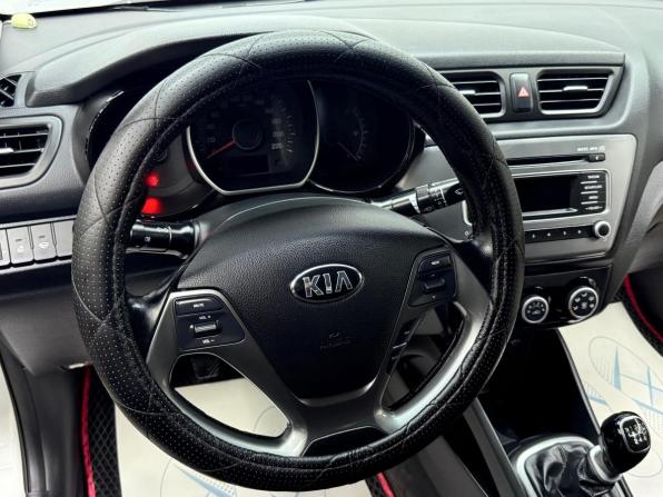 Kia Rio III Рестайлинг с пробегом 2017 года, цена 1 174 000 рублей, 118585 км, седан, Автокод Объявления