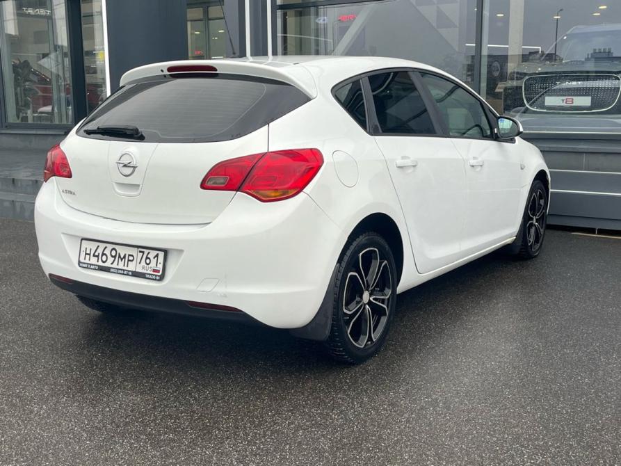 Opel Astra J Санкт-Петербург  - изображение 4