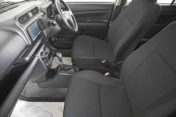 Toyota Probox I Рестайлинг с пробегом 2018 года, цена 1 099 000 рублей, 149000 км, универсал, Автокод Объявления
