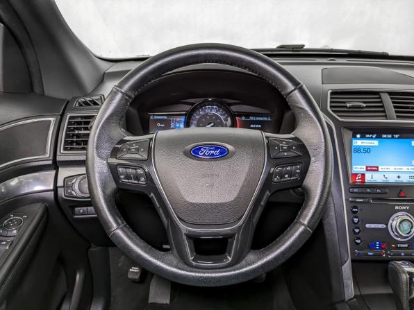 Ford Explorer V Рестайлинг с пробегом 2018 года, цена 3 725 000 рублей, 47253 км, внедорожник, Автокод Объявления