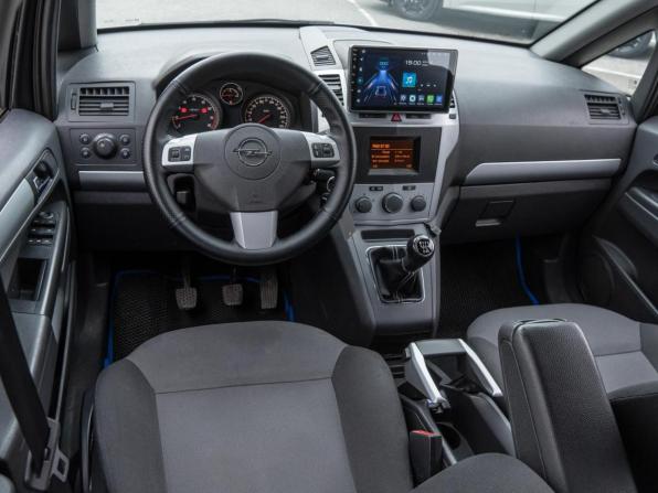 Opel Zafira B Рестайлинг с пробегом 2010 года, цена 775 000 рублей, 213435 км, компактвэн, Автокод Объявления