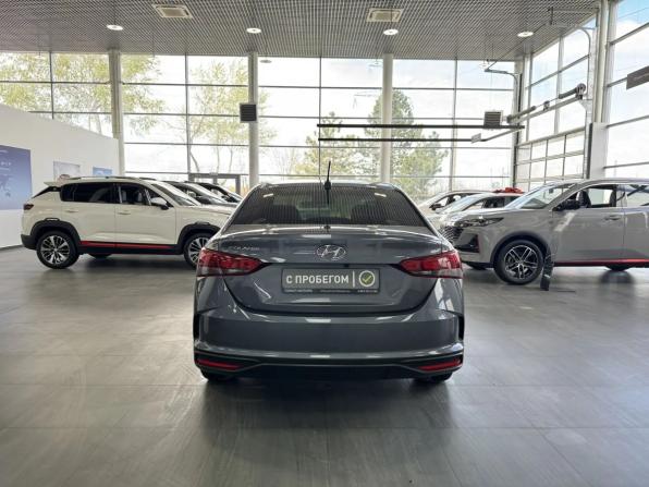 Hyundai Solaris II Рестайлинг с пробегом 2021 года, цена 1 679 900 рублей, 70000 км, седан, Автокод Объявления