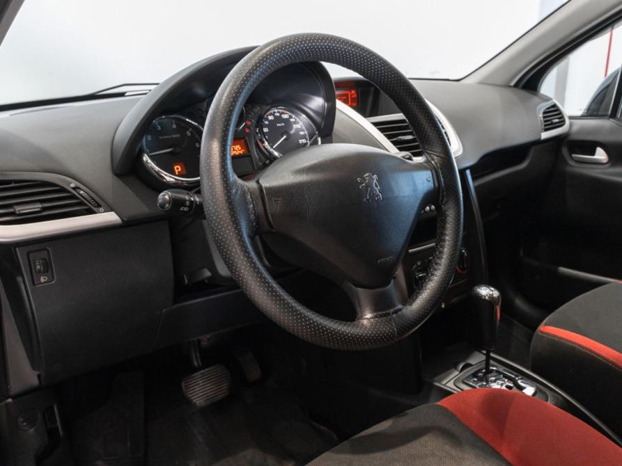 Peugeot 207 I Казань  - изображение 5