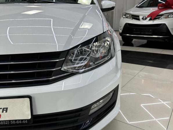 Volkswagen Polo V Рестайлинг с пробегом 2019 года, цена 1 095 000 рублей, 124461 км, седан, Автокод Объявления