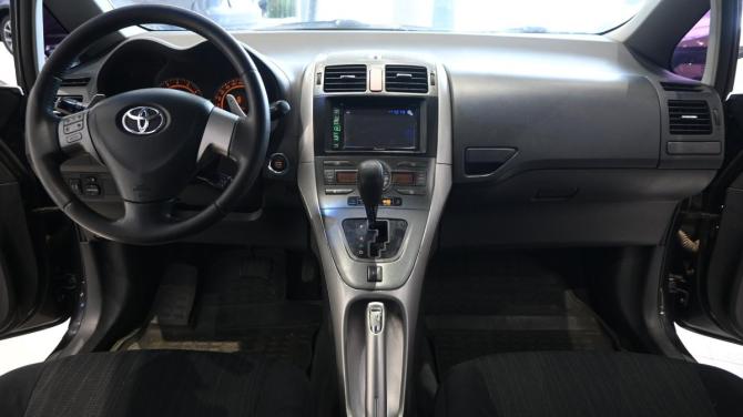 Toyota Auris I с пробегом 2007 года, цена 595 000 рублей, 270000 км, хэтчбек, Автокод Объявления