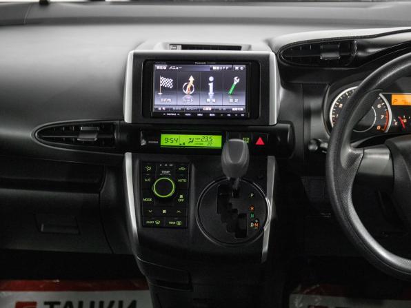 Toyota Wish II с пробегом 2009 года, цена 1 265 000 рублей, 95625 км, минивэн, Автокод Объявления