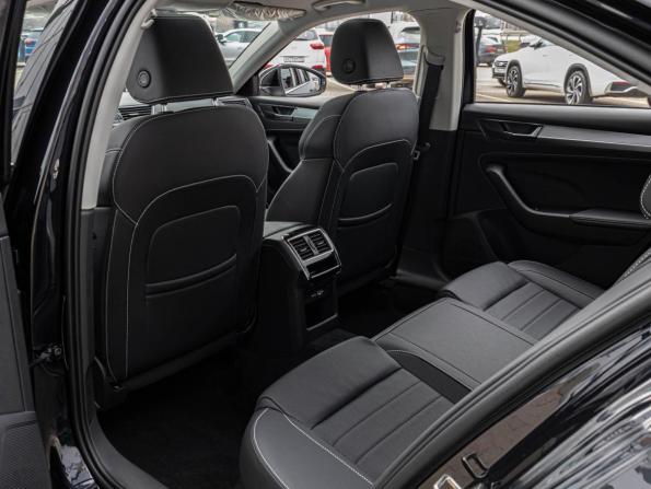 Skoda Superb III Рестайлинг с пробегом 2025 года, цена 3 180 000 рублей, 80 км, лифтбек, Автокод Объявления