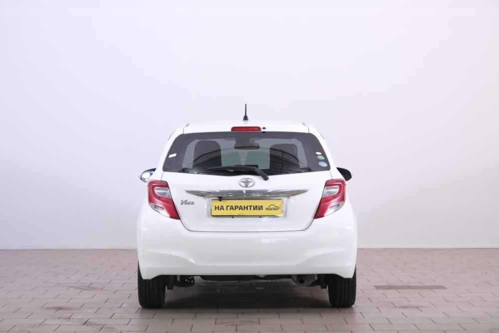 Toyota Vitz III (XP130) Рестайлинг Омск  - изображение 6