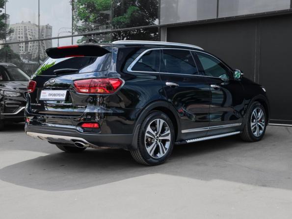 Kia Sorento III Prime Рестайлинг с пробегом 2018 года, цена 2 995 000 рублей, 118664 км, внедорожник, Автокод Объявления