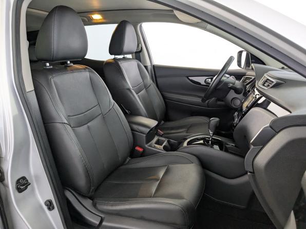 Nissan Qashqai II с пробегом 2018 года, цена 1 800 000 рублей, 82500 км, внедорожник, Автокод Объявления