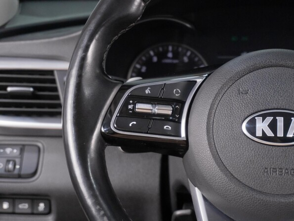 Kia Optima IV Рестайлинг с пробегом 2018 года, цена 2 289 000 рублей, 109652 км, седан, Автокод Объявления