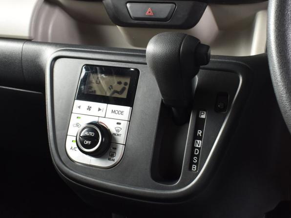 Toyota Passo III с пробегом 2018 года, цена 895 995 рублей, 58558 км, хэтчбек, Автокод Объявления