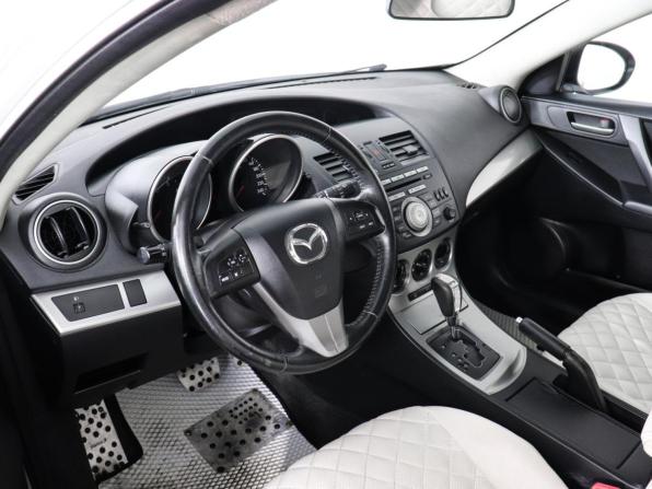 Mazda 3 II (BL) с пробегом 2011 года, цена 799 000 рублей, 238379 км, хэтчбек, Автокод Объявления