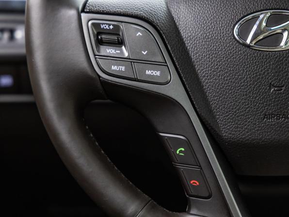 Hyundai Santa Fe III с пробегом 2013 года, цена 1 840 000 рублей, 127260 км, внедорожник, Автокод Объявления