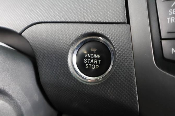 Toyota Yaris II с пробегом 2006 года, цена 449 000 рублей, 245000 км, хэтчбек, Автокод Объявления
