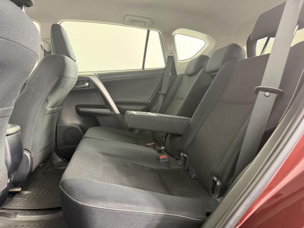 Toyota RAV4 IV (XA40) Рестайлинг с пробегом 2016 года, цена 2 070 000 рублей, 182000 км, внедорожник, Автокод Объявления