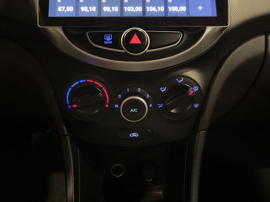 Hyundai Solaris I Чебоксары  - изображение 15