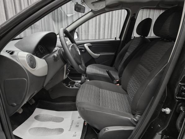 Renault Sandero I с пробегом 2011 года, цена 450 000 рублей, 256316 км, хэтчбек, Автокод Объявления