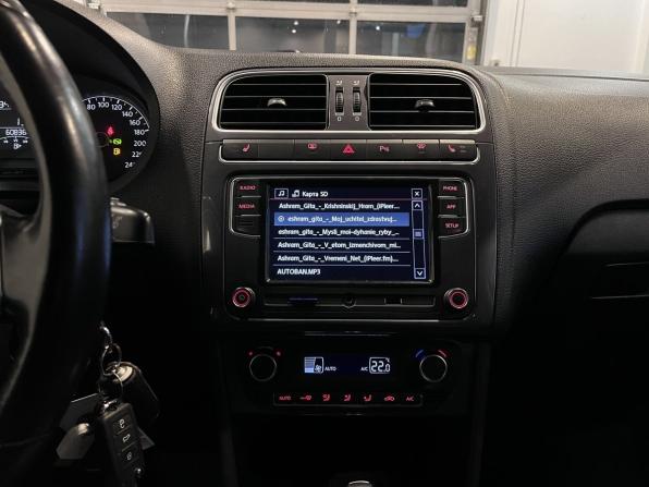 Volkswagen Polo V Рестайлинг с пробегом 2020 года, цена 1 530 000 рублей, 60829 км, седан, Автокод Объявления