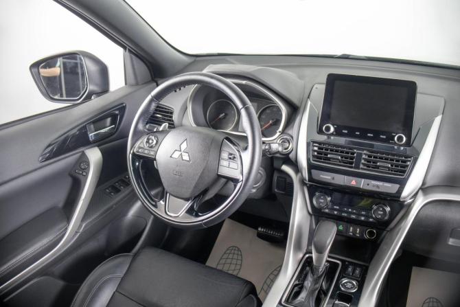 Mitsubishi Eclipse Cross I с пробегом 2021 года, цена 2 449 000 рублей, 46223 км, внедорожник, Автокод Объявления