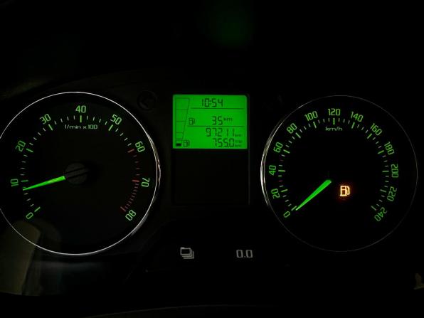 Skoda Fabia II Рестайлинг с пробегом 2013 года, цена 690 000 рублей, 97189 км, хэтчбек, Автокод Объявления