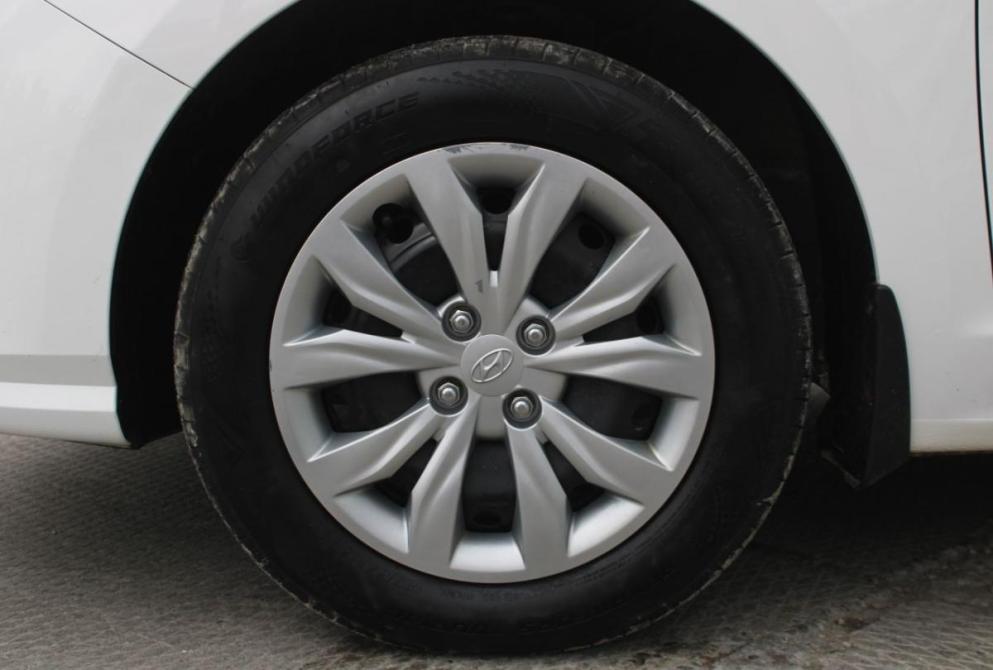 Hyundai Solaris II Рестайлинг Саратов  - изображение 15