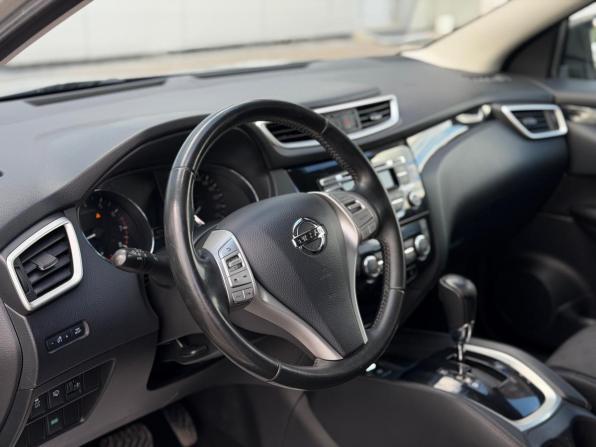 Nissan Qashqai II с пробегом 2014 года, цена 1 195 000 рублей, 146669 км, внедорожник, Автокод Объявления
