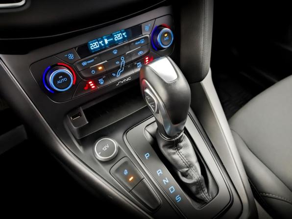 Ford Focus III Рестайлинг с пробегом 2018 года, цена 1 470 000 рублей, 38429 км, хэтчбек, Автокод Объявления