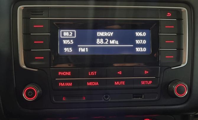 Volkswagen Polo V Рестайлинг с пробегом 2018 года, цена 1 135 000 рублей, 132546 км, седан, Автокод Объявления