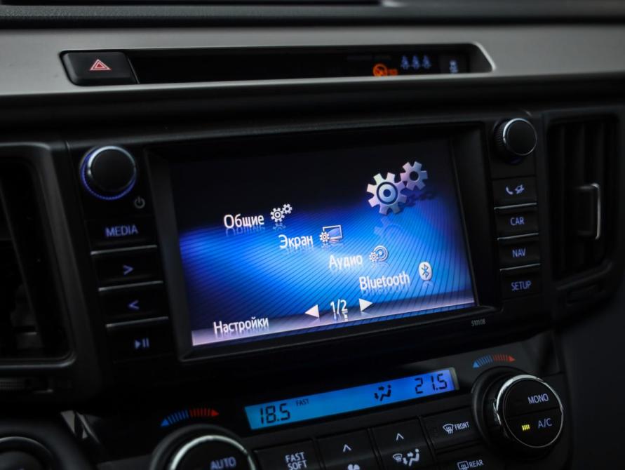 Toyota RAV4 IV (XA40) Рестайлинг Санкт-Петербург  - изображение 16
