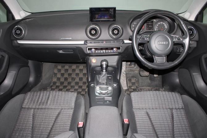 Audi A3 III (8V) с пробегом 2013 года, цена 1 600 000 рублей, 64600 км, хэтчбек, Автокод Объявления
