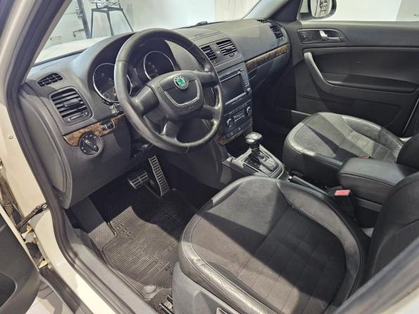 Skoda Yeti I с пробегом 2012 года, цена 539 000 рублей, 398022 км, внедорожник, Автокод Объявления