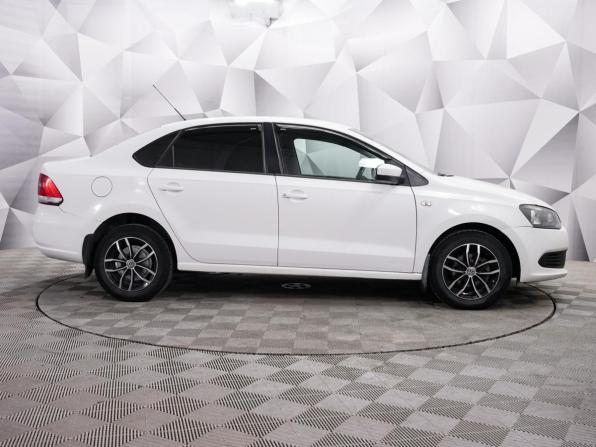 Volkswagen Polo V с пробегом 2012 года, цена 635 000 рублей, 230000 км, седан, Автокод Объявления