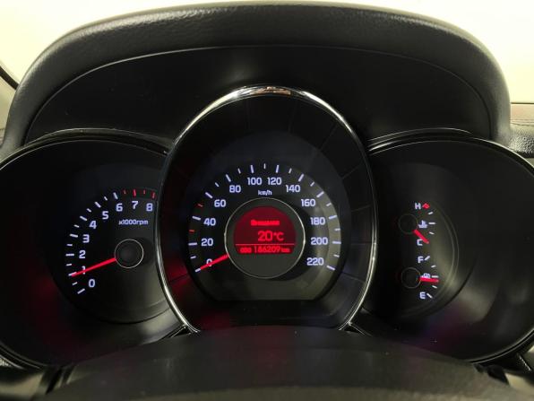 Kia Rio III с пробегом 2014 года, цена 825 000 рублей, 186209 км, седан, Автокод Объявления