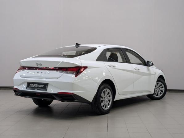 Hyundai Elantra VII (CN7) с пробегом 2022 года, цена 2 055 000 рублей, 73028 км, седан, Автокод Объявления