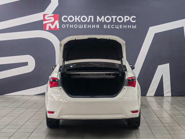 Toyota Corolla XI (E160 E170 E180) с пробегом 2013 года, цена 1 329 900 рублей, 149000 км, седан, Автокод Объявления