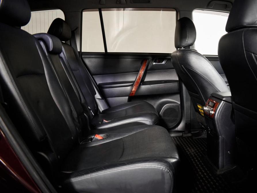 Toyota Highlander II (XU40) Рестайлинг Москва  - изображение 12