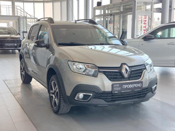 Renault Sandero II Рестайлинг с пробегом 2021 года, цена 1 353 000 рублей, 104289 км, хэтчбек, Автокод Объявления