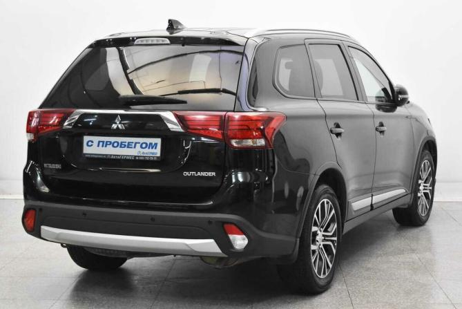 Mitsubishi Outlander III Рестайлинг 2 с пробегом 2018 года, цена 1 950 000 рублей, 117965 км, внедорожник, Автокод Объявления