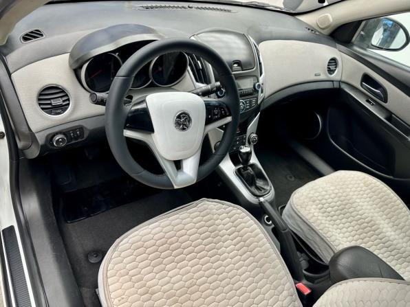 Chevrolet Cruze I Рестайлинг с пробегом 2013 года, цена 559 900 рублей, 179654 км, седан, Автокод Объявления