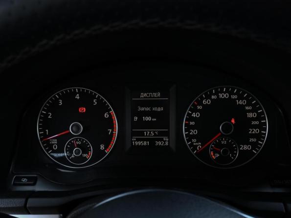 Volkswagen Scirocco III с пробегом 2011 года, цена 925 000 рублей, 199581 км, хэтчбек, Автокод Объявления