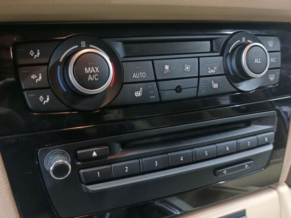 BMW X1 I (E84) Рестайлинг с пробегом 2013 года, цена 1 350 000 рублей, 246376 км, внедорожник, Автокод Объявления