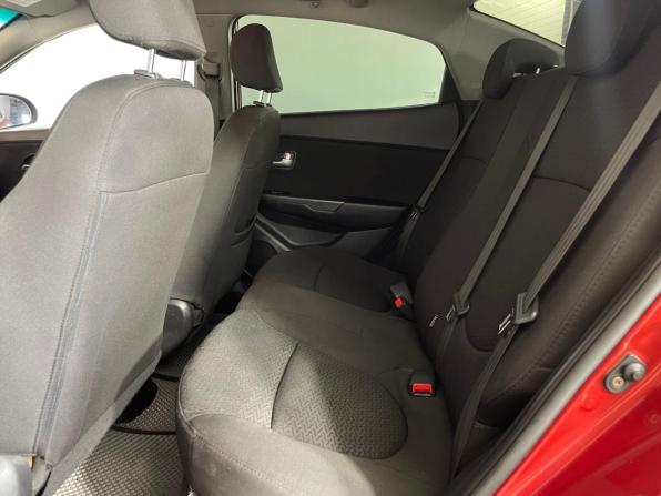 Kia Rio III с пробегом 2012 года, цена 625 000 рублей, 248600 км, седан, Автокод Объявления
