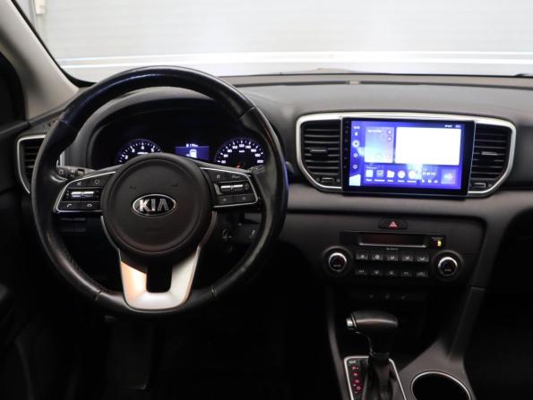 Kia Sportage IV Рестайлинг с пробегом 2019 года, цена 2 300 000 рублей, 64238 км, внедорожник, Автокод Объявления
