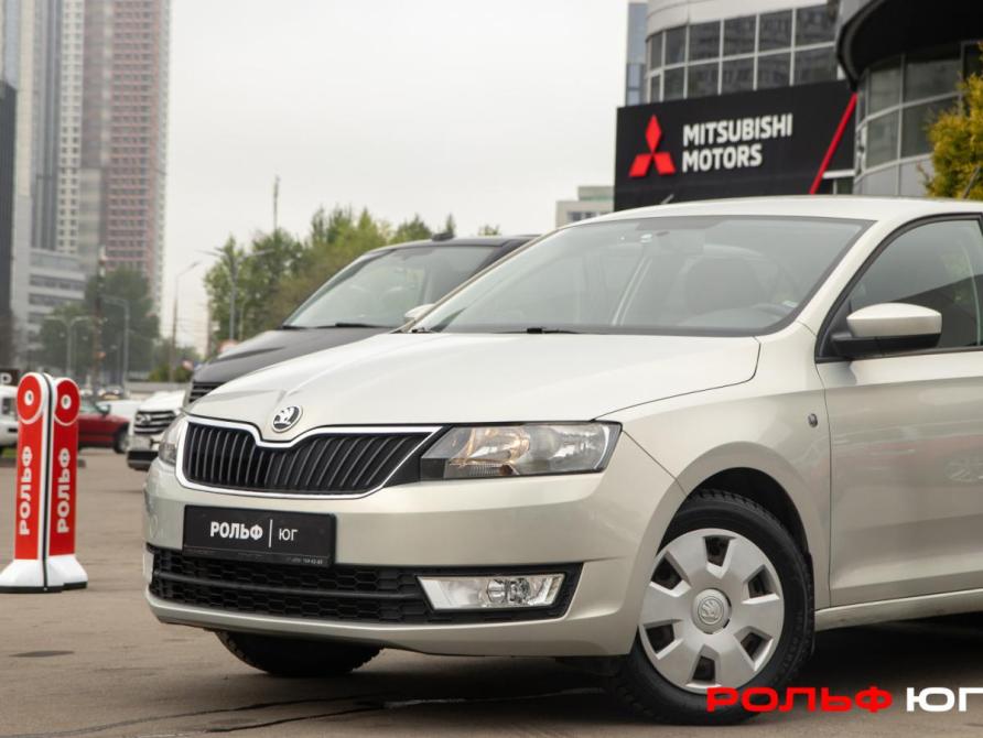 Skoda Rapid I Москва  - изображение 16